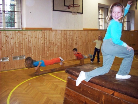 Cvičení je pro&nbsp;nás radost
