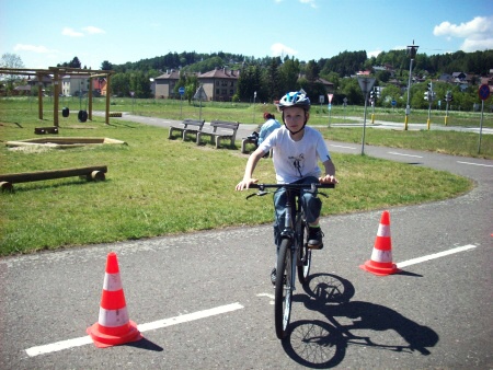 Trénink a&nbsp;soutěž na&nbsp;dopravním hřišti v&nbsp;Náchodě