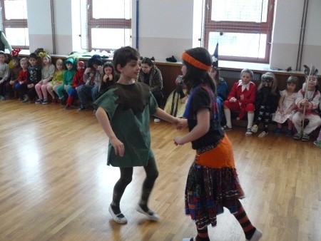Karneval ve&nbsp;Zvoli