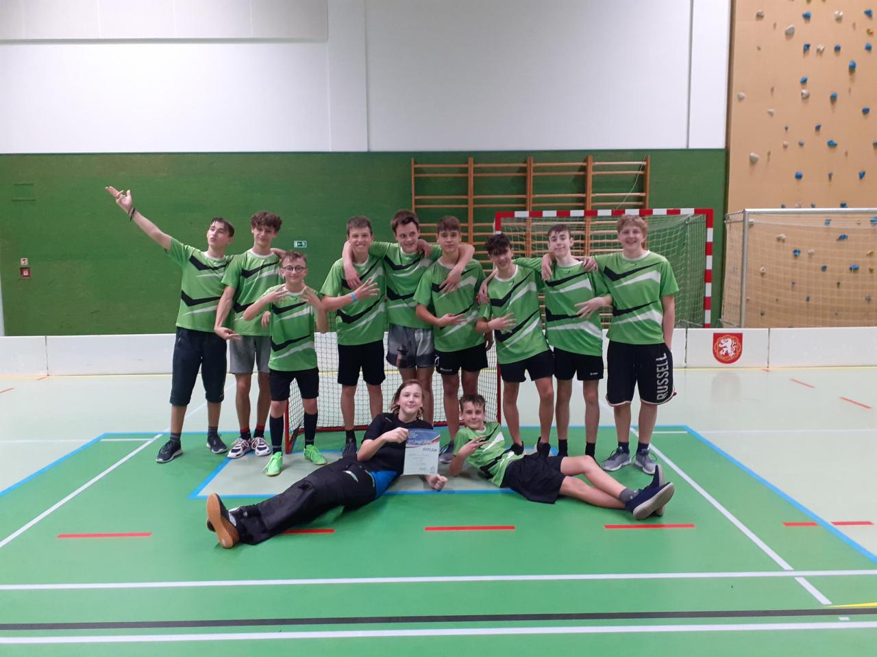 Žáci 9.&nbsp;tříd se&nbsp;zúčastnili okresního kola ve&nbsp;florbale