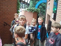 Výlet 2. B za odměnu do Obřího akvária Hradec Králové