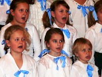Vánoční koncert malého Ostrováčku, dětí ze ZŠ Rychnovek a žáků ZUŠ