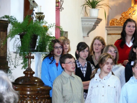 Jarní koncert pěveckého sboru Ostrováček ve Zvoli