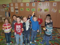 Mikuláš se svou družinou v 1.C