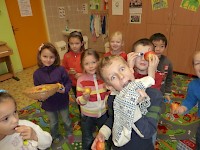 Mikuláš se svou družinou v 1.C