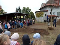 Školní družina Na Ostrově má svůj národní strom