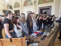 Naše škola ožila historií