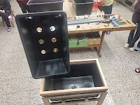 Jak jsme vyrobili samozavlažovací vyvýšený záhon