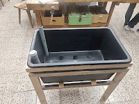 Jak jsme vyrobili samozavlažovací vyvýšený záhon