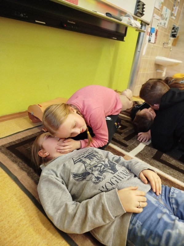 Zdravoťáček resuscituje